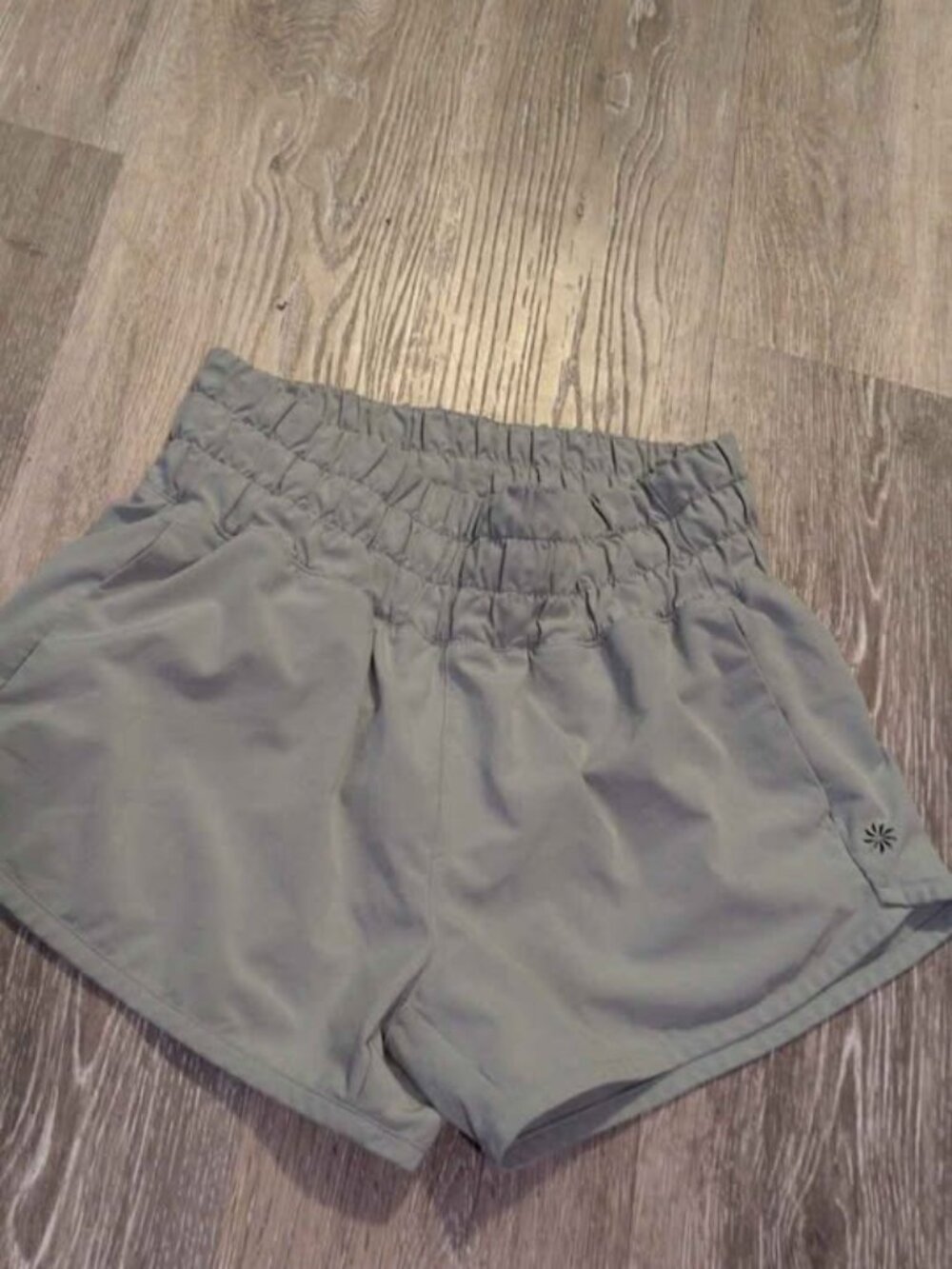 Athleta Girl All Star Short Size M 8-10 2.5"